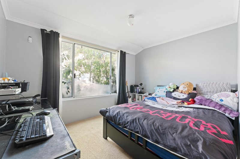 Photo - 145 Arpenteur Drive, Baldivis WA 6171 - Image 18