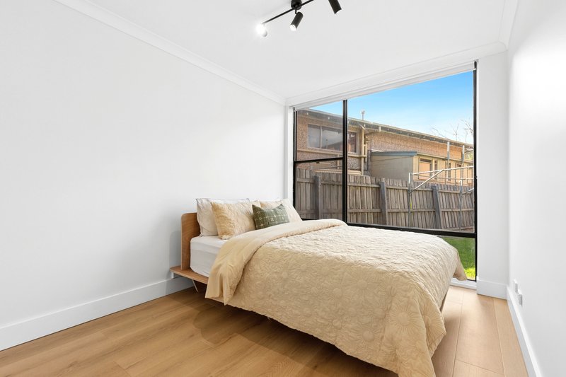 Photo - 1/45 Barrabool Road, Highton VIC 3216 - Image 5