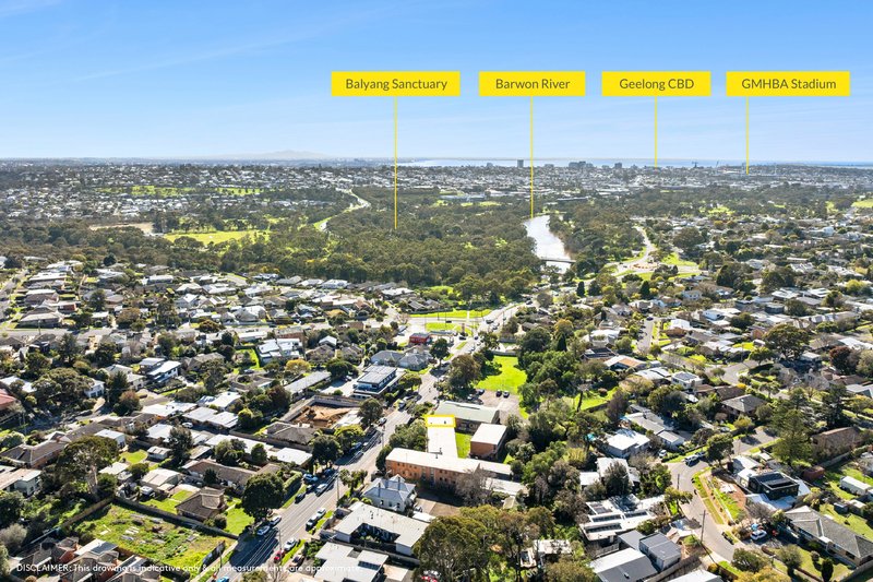 Photo - 1/45 Barrabool Road, Highton VIC 3216 - Image 10