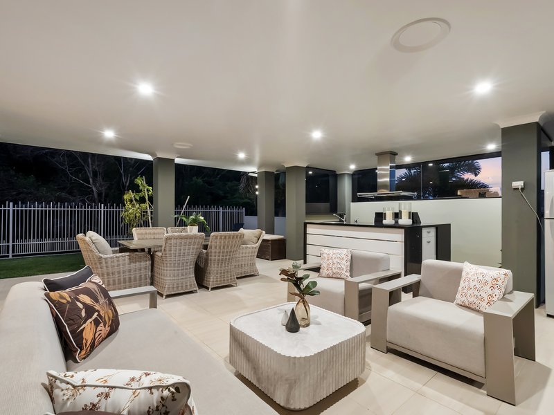 Photo - 145 Botanical Circuit, Banora Point NSW 2486 - Image 12