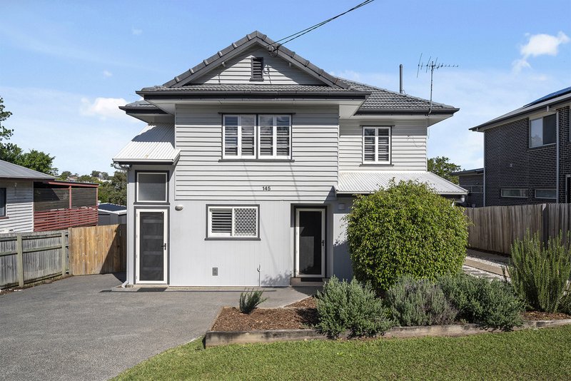 Photo - 145 Broadwater Road, Mount Gravatt East QLD 4122 - Image 1