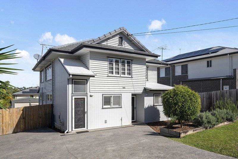 Photo - 145 Broadwater Road, Mount Gravatt East QLD 4122 - Image 2