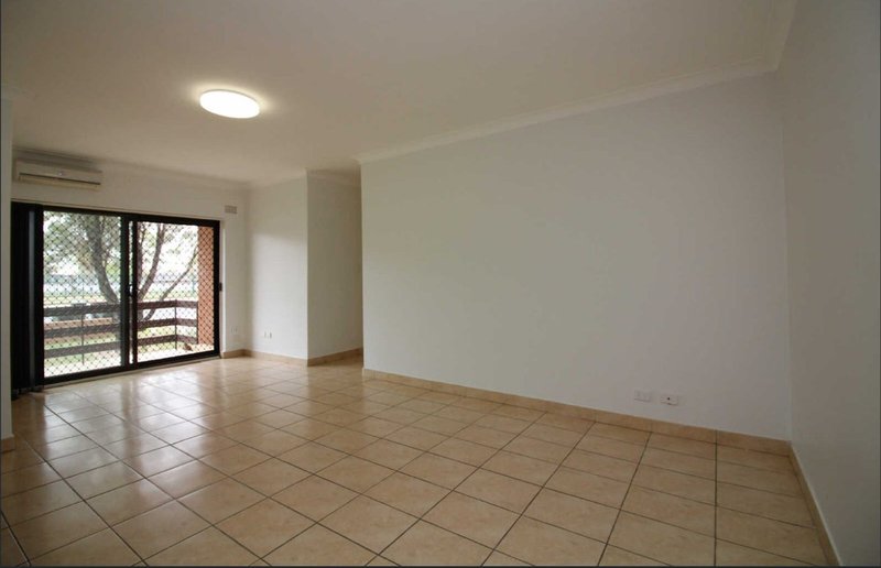 Photo - 1/45 Calliope St , Guildford NSW 2161 - Image 2