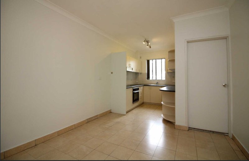 Photo - 1/45 Calliope St , Guildford NSW 2161 - Image 5