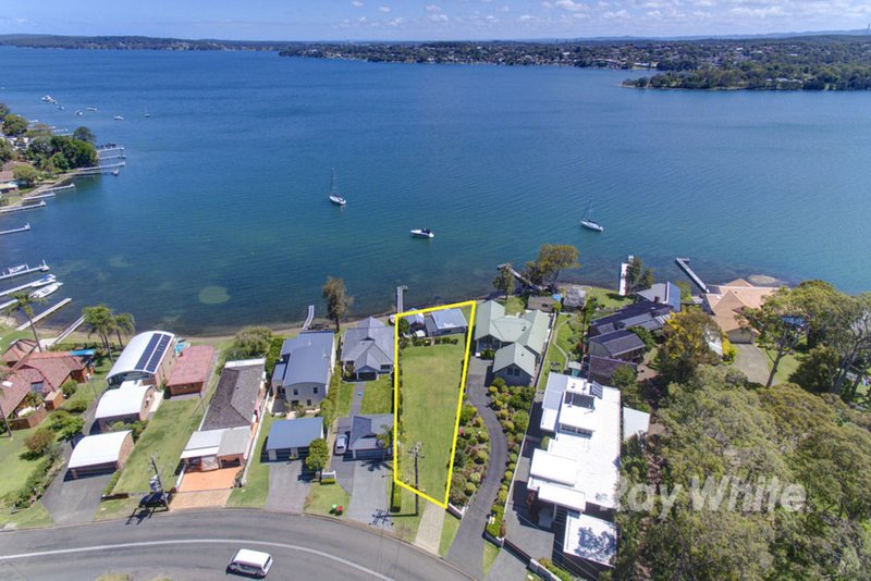 145 Coal Point Road, Coal Point NSW 2283