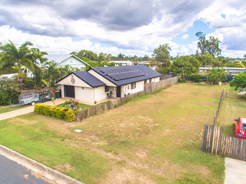 Photo - 145 Connor Street, Koongal QLD 4701 - Image 2