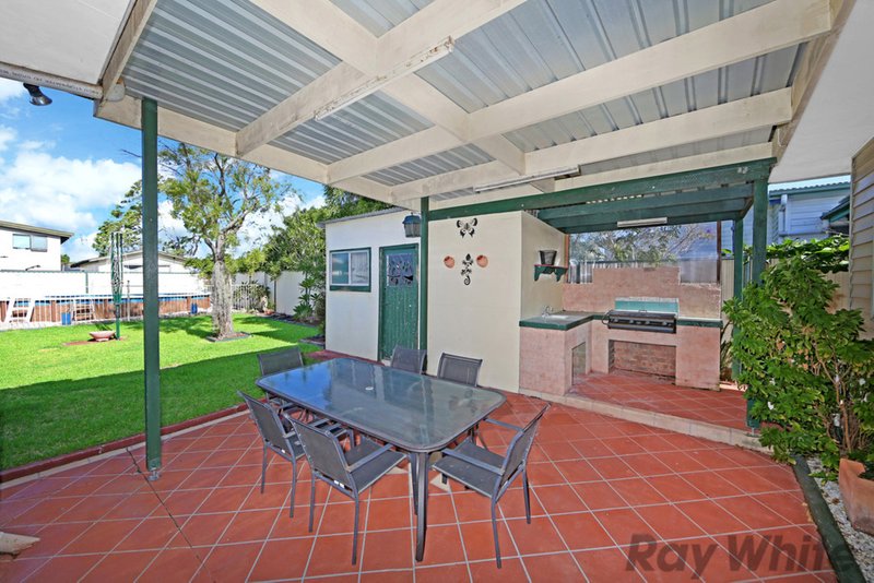 Photo - 145 Delia Avenue, Budgewoi NSW 2262 - Image 7