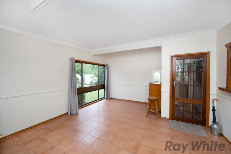 Photo - 145 Delia Avenue, Budgewoi NSW 2262 - Image 8