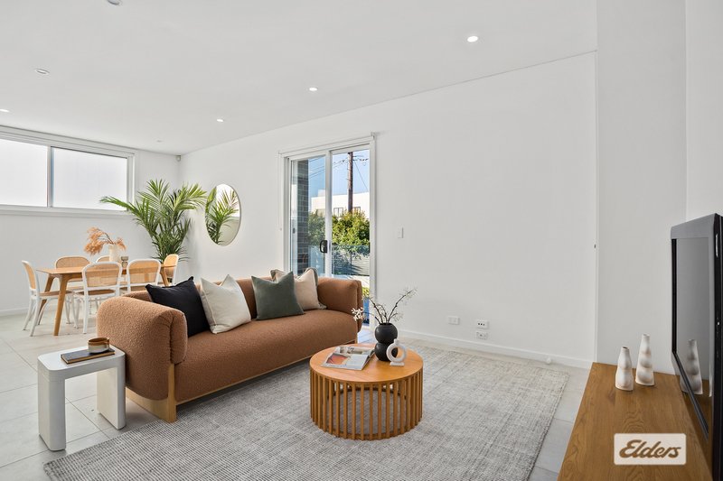 Photo - 1/45 Easton Avenue, Sylvania NSW 2224 - Image 2