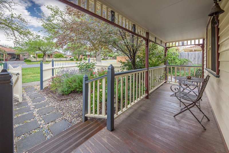 Photo - 1/45 Harker Street, Sunbury VIC 3429 - Image 2