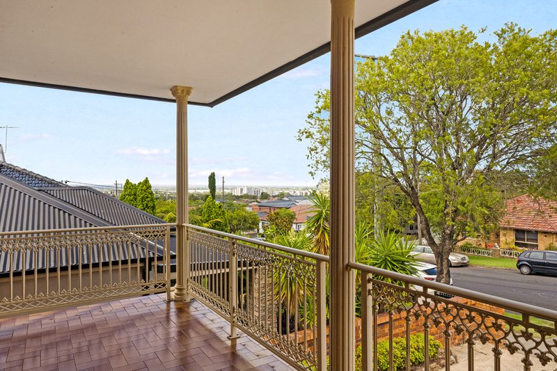 Photo - 145 Hillcrest Avenue, Greenacre NSW 2190 - Image 7