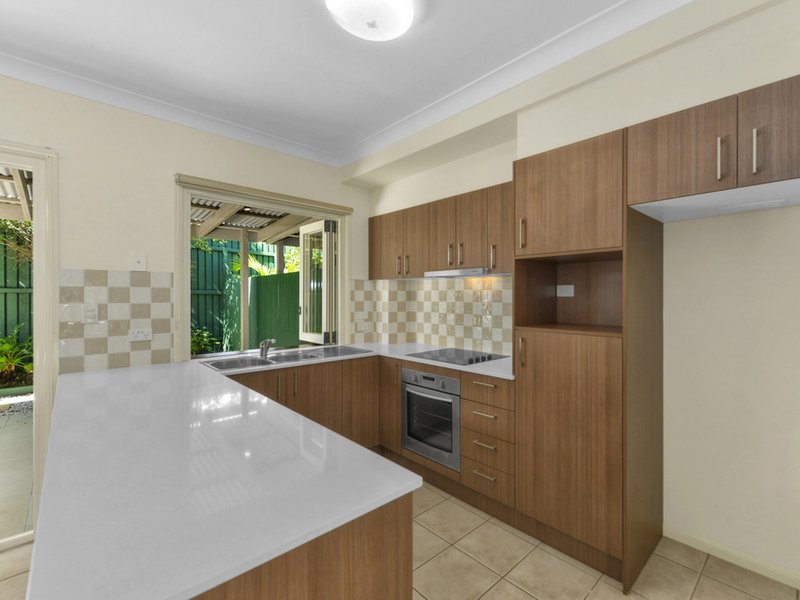 Photo - 1/45 Holmesbrook Street, Ashgrove QLD 4060 - Image 2