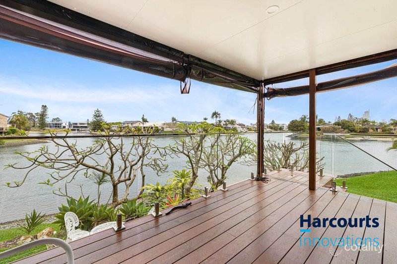 Photo - 1/45 Hooker Boulevard, Broadbeach Waters QLD 4218 - Image 10