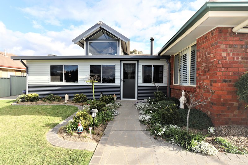 Photo - 145 Hurley Street, Cootamundra NSW 2590 - Image 24