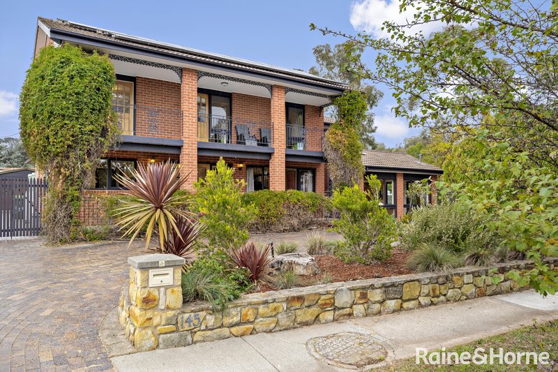 Photo - 145 Learmonth Drive, Kambah ACT 2902 - Image 12