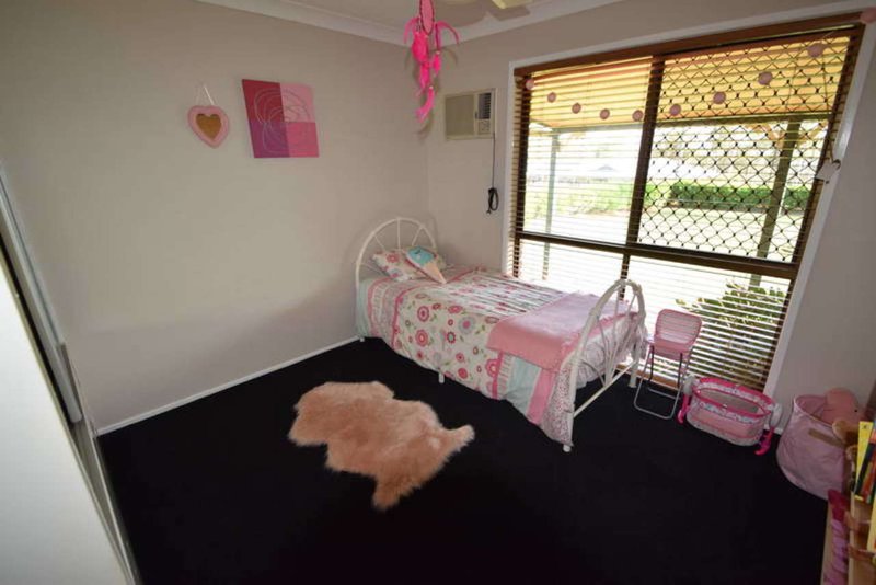 Photo - 145 Lockyer View Road, Wivenhoe Pocket QLD 4306 - Image 7