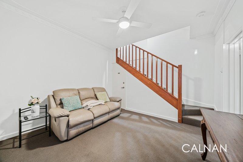 Photo - 1/45 Macleod Road, Applecross WA 6153 - Image 5