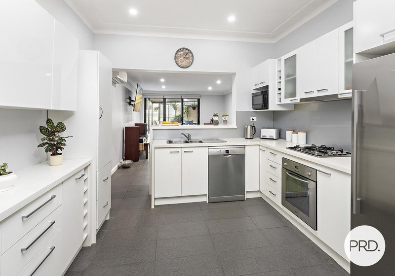 Photo - 145 Marshall Street, Dapto NSW 2530 - Image 2