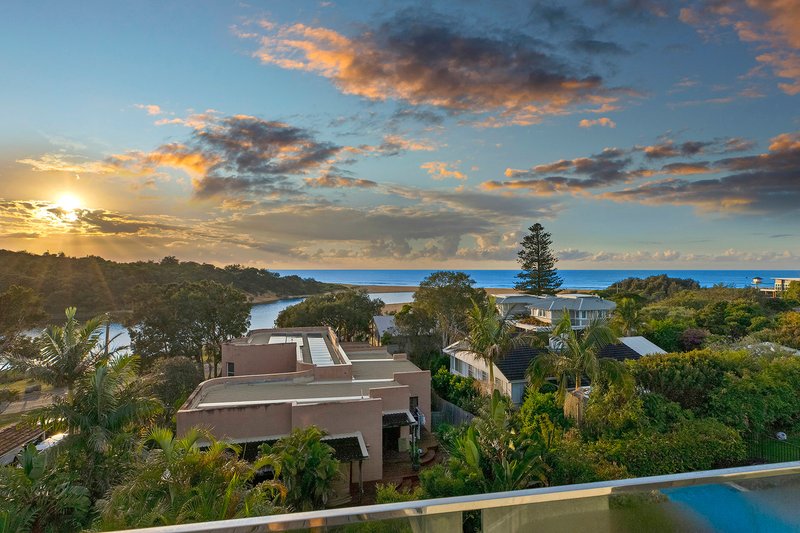 Photo - 145 Ocean View Drive, Wamberal NSW 2260 - Image 18