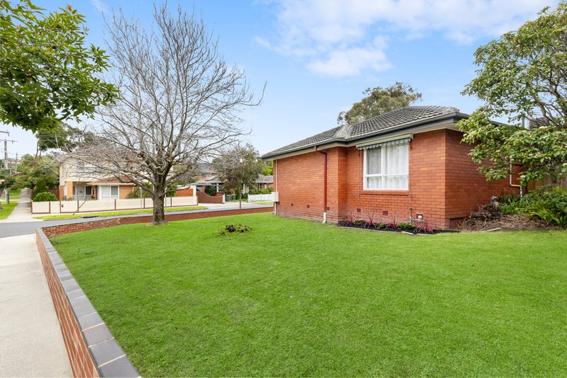 Photo - 1/45 Peacock Street, Burwood VIC 3125 - Image 10