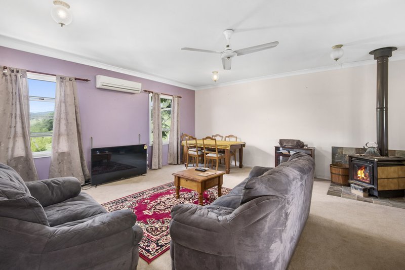 Photo - 145 Perretts Road, Mount Whitestone QLD 4347 - Image 10