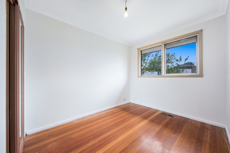 Photo - 145 Police Road, Mulgrave VIC 3170 - Image 6