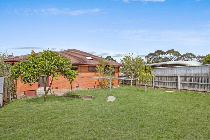 Photo - 145 Police Road, Mulgrave VIC 3170 - Image 8