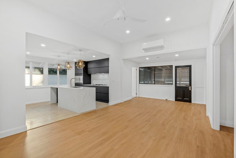 Photo - 1/45 Sarah Street, Annerley QLD 4103 - Image 3