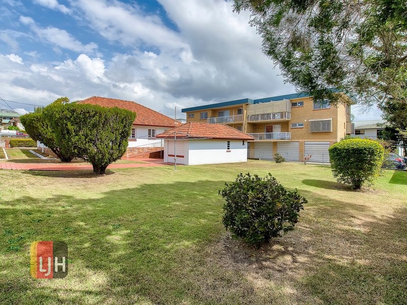 Photo - 145 Stafford Road, Kedron QLD 4031 - Image 12