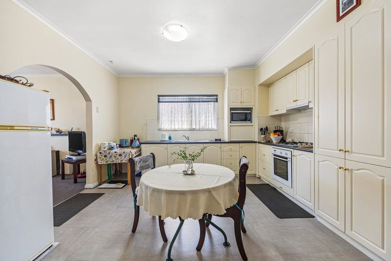 Photo - 1/45 Victoria Street, Sebastopol VIC 3356 - Image 4