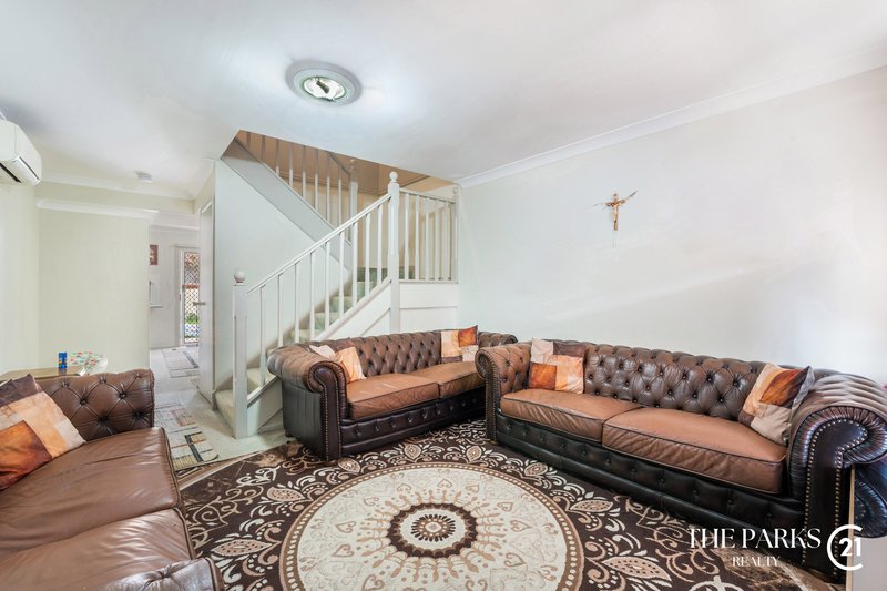 Photo - 14/59-61 Devenish Street, Greenfield Park NSW 2176 - Image 2