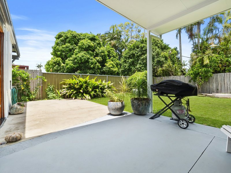 Photo - 145A Trinity Beach Road, Trinity Beach QLD 4879 - Image 2