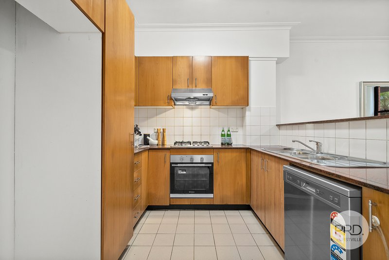 Photo - 14/6-12 Carrington Avenue, Hurstville NSW 2220 - Image 3