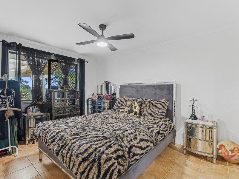 Photo - 146-148 Glade Drive, Gaven QLD 4211 - Image 11