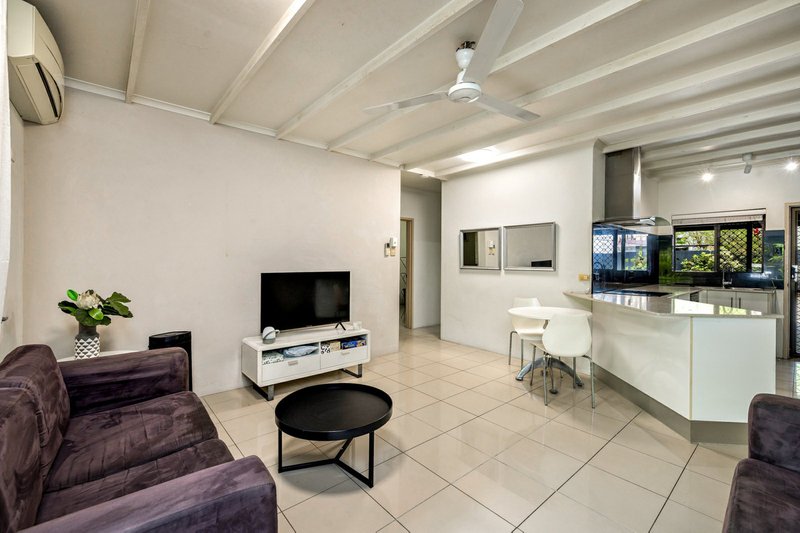 Photo - 1/46-50 Minnie Street, Parramatta Park QLD 4870 - Image 2
