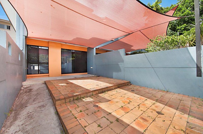 Photo - 1/46 Alexandra Street, North Ward QLD 4810 - Image 7