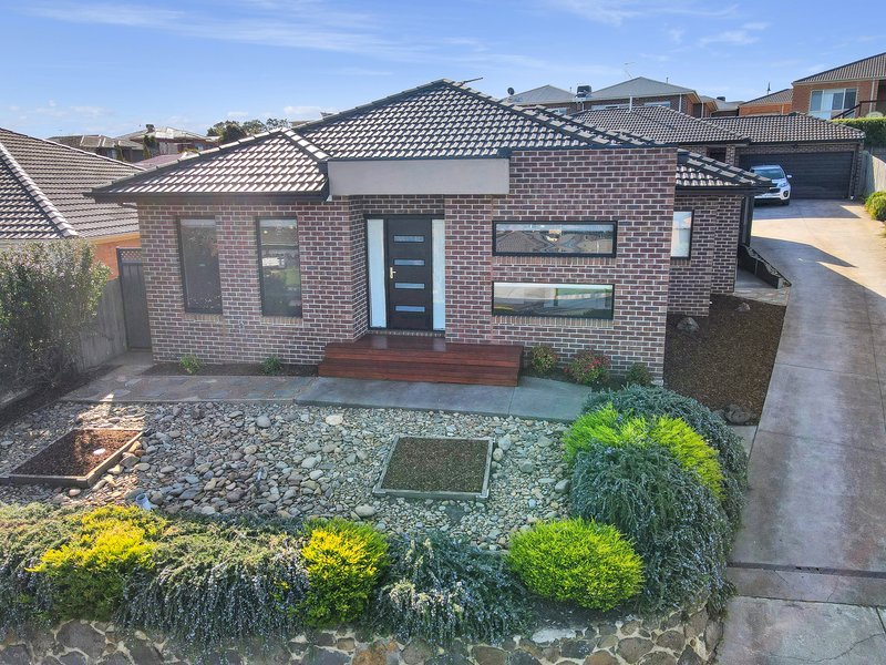 Photo - 1/46 Backhaus Avenue, Sunbury VIC 3429 - Image 2