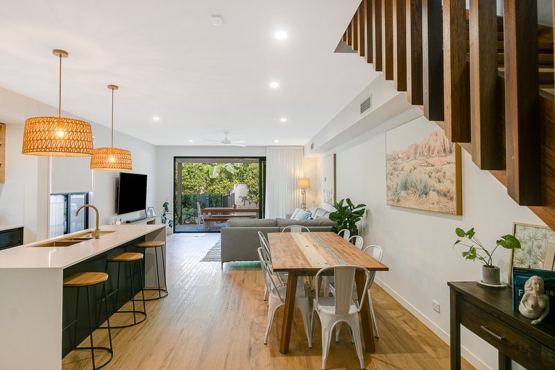 Photo - 1/46 Bolton Street, Coolangatta QLD 4225 - Image 3