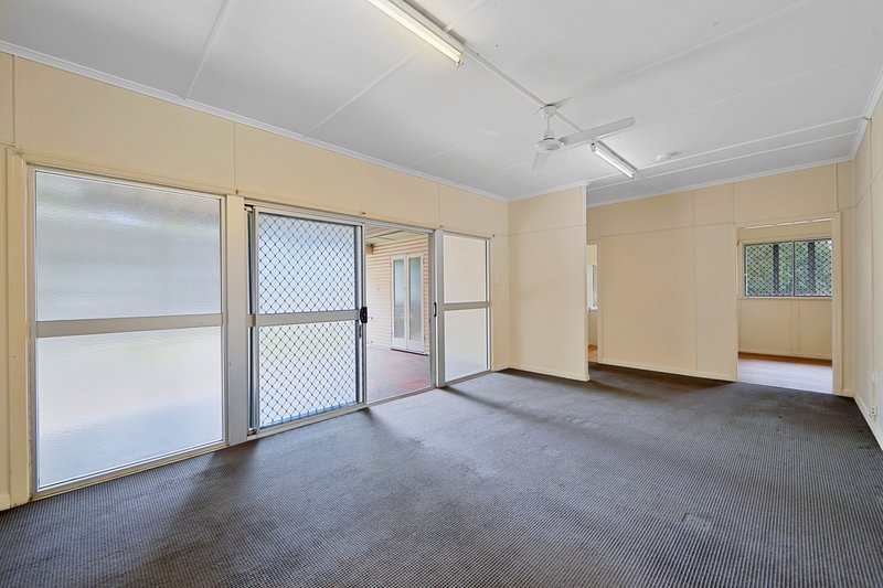 Photo - 146 Byrne Street, Millbank QLD 4670 - Image 2