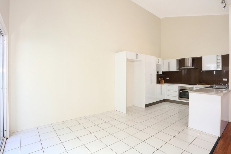 Photo - 1/46 Glen Eagles Drive, Robina QLD 4226 - Image 7