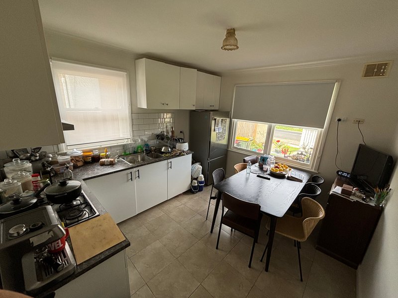 Photo - 146 Graham Street, Broadmeadows VIC 3047 - Image 6