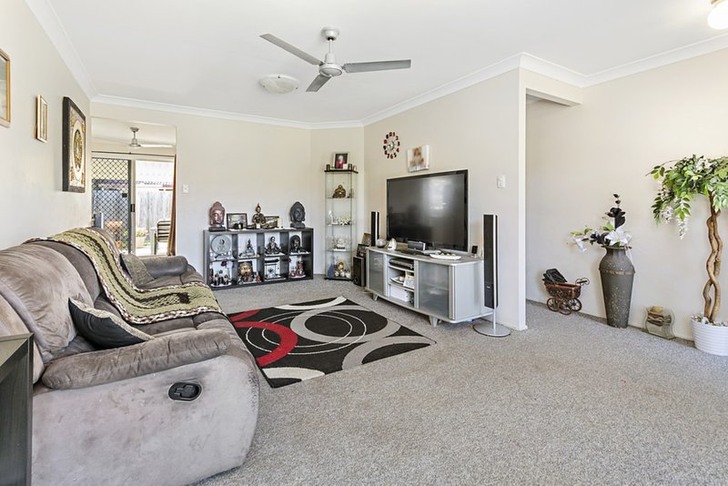 Photo - 146 Henty Drive, Redbank Plains QLD 4301 - Image 10