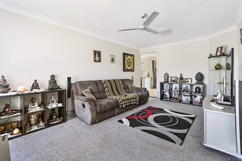 Photo - 146 Henty Drive, Redbank Plains QLD 4301 - Image 11