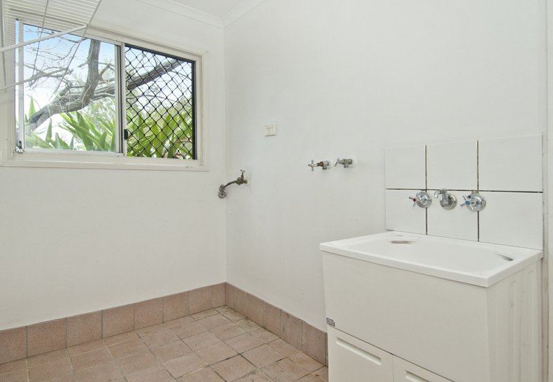 Photo - 146 Holmview Road, Holmview QLD 4207 - Image 10