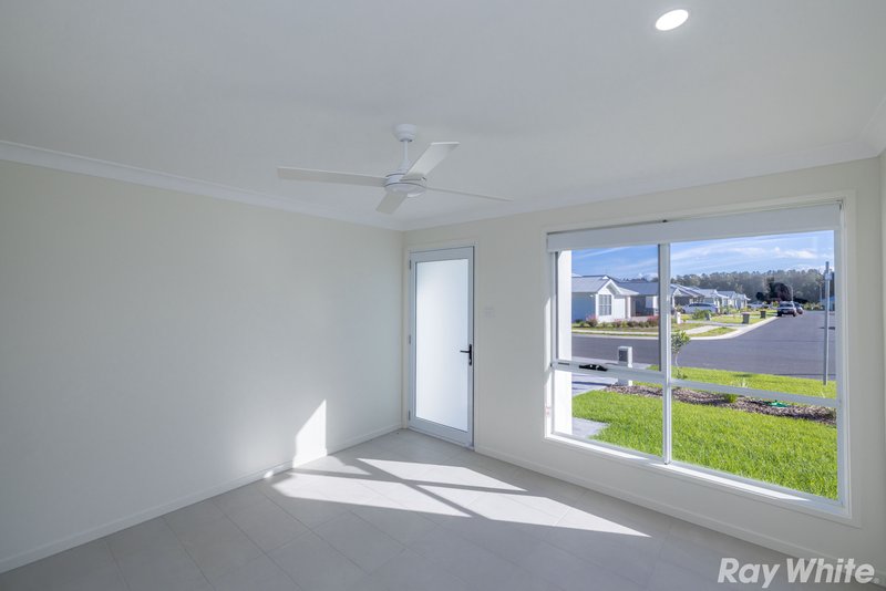 Photo - 1/46 Iluka Boulevard, Forster NSW 2428 - Image 3