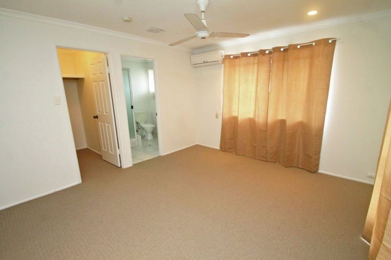 Photo - 146 J Hickey Avenue, Clinton QLD 4680 - Image 3