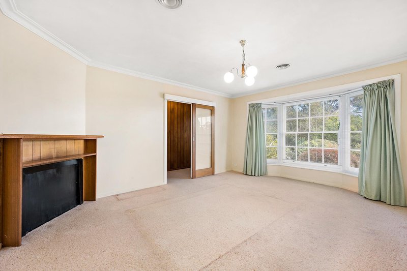 Photo - 146 Kalgoorlie Crescent, Fisher ACT 2611 - Image 7