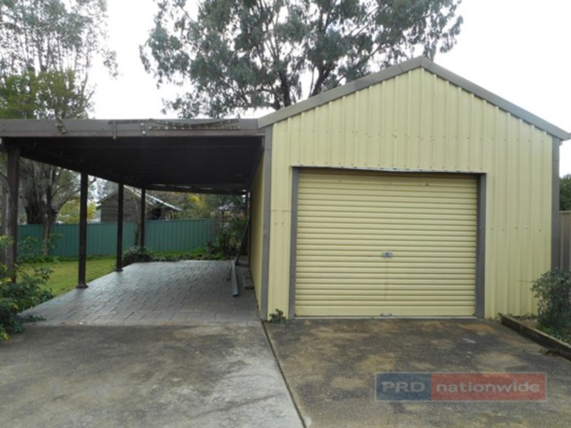 Photo - 146 Lambie Street, Tumut NSW 2720 - Image 12