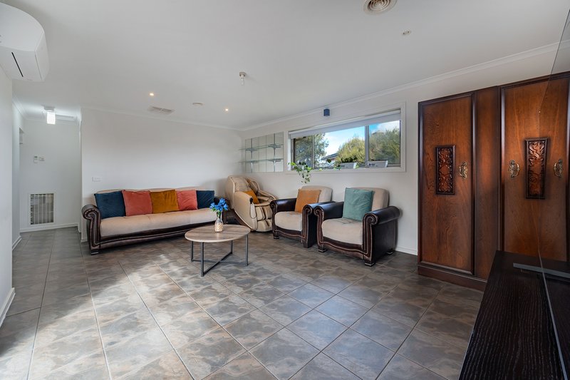 Photo - 146 Lightwood Crescent, Meadow Heights VIC 3048 - Image 6