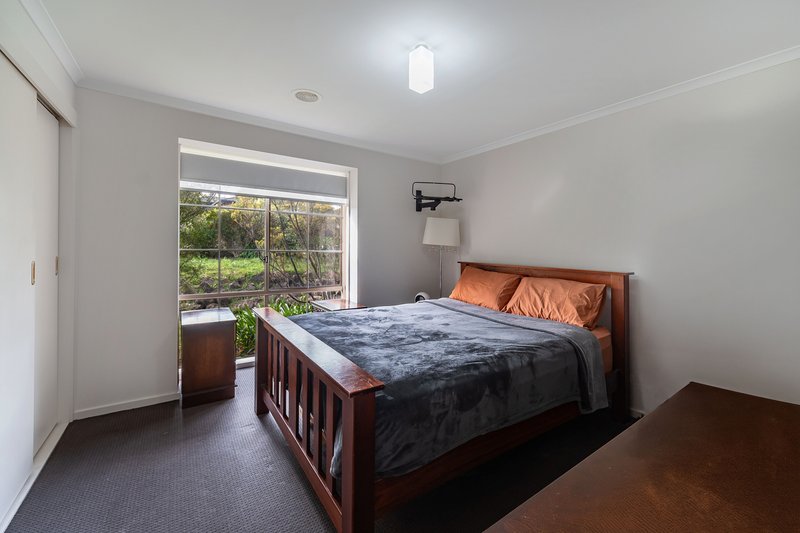 Photo - 146 Lightwood Crescent, Meadow Heights VIC 3048 - Image 14